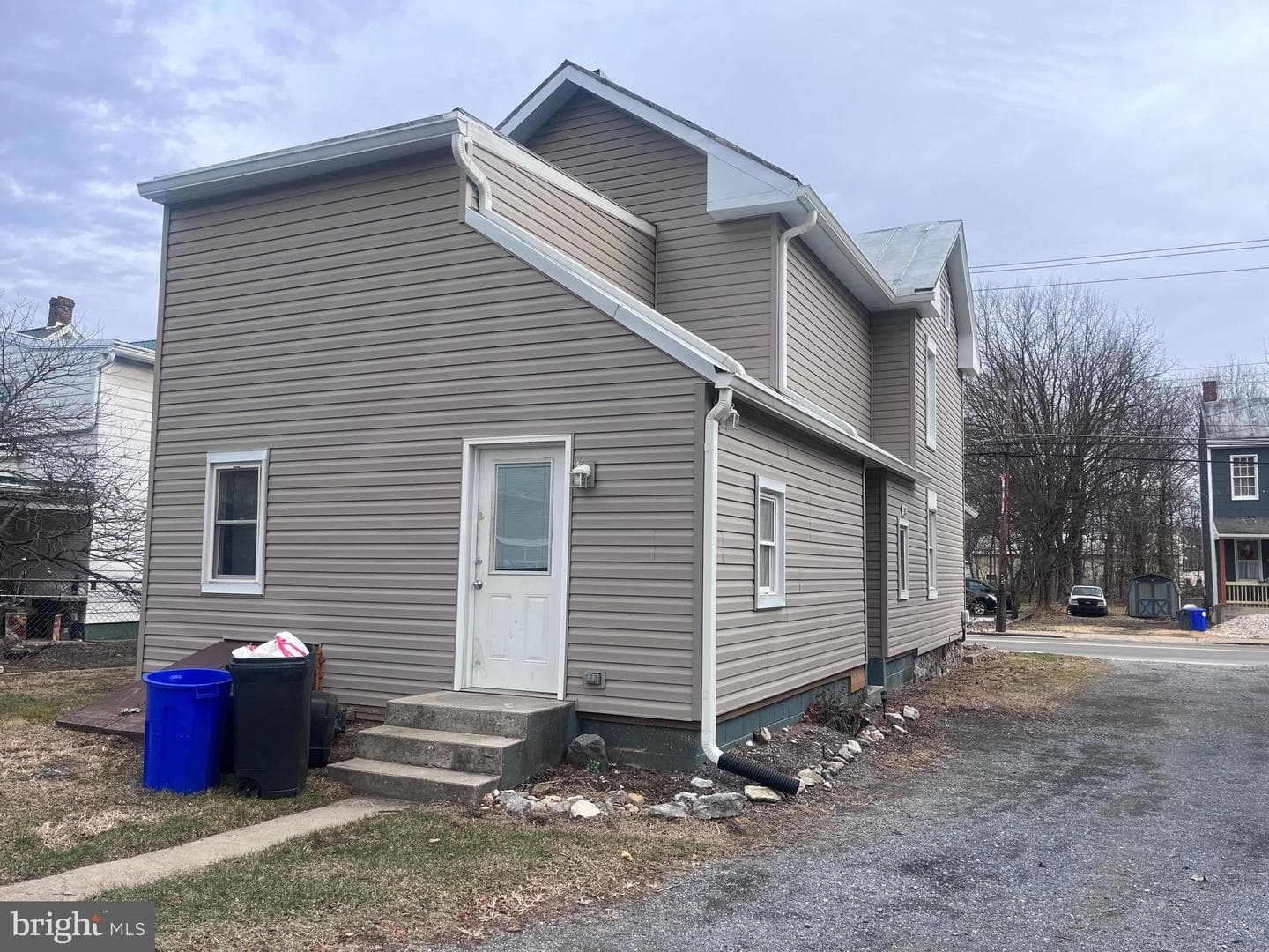108 S Fayette Street photo 16