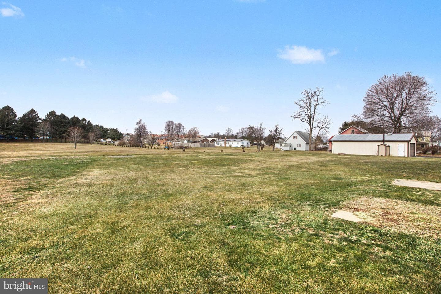 7 Strohm Road photo 34