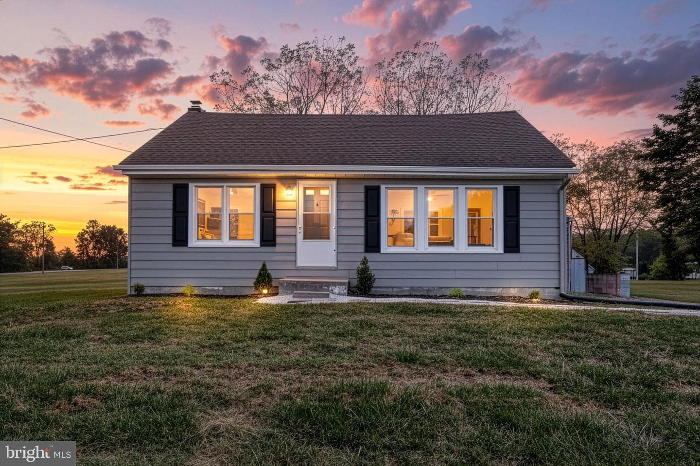 455 Petersburg Road photo 2