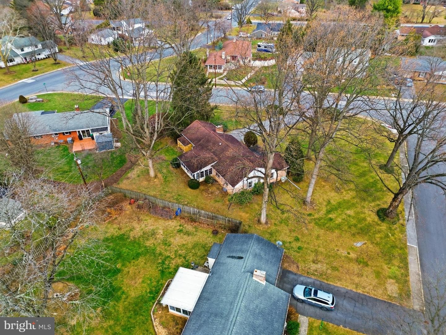 714 Noble Blvd photo 47