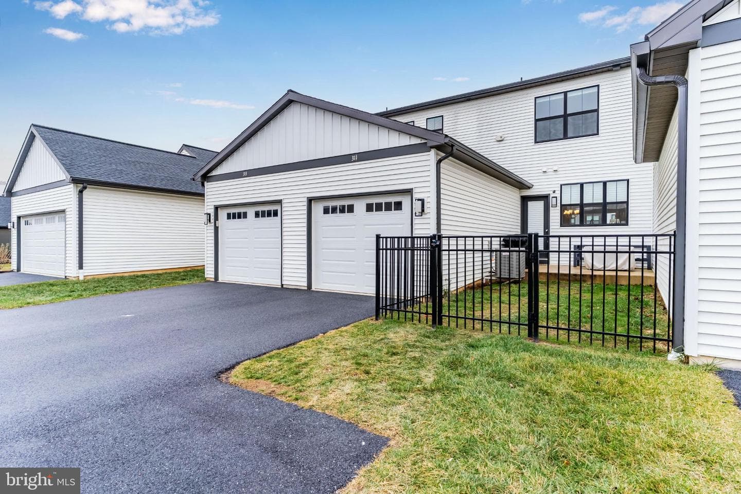 311 Estate Drive photo 33