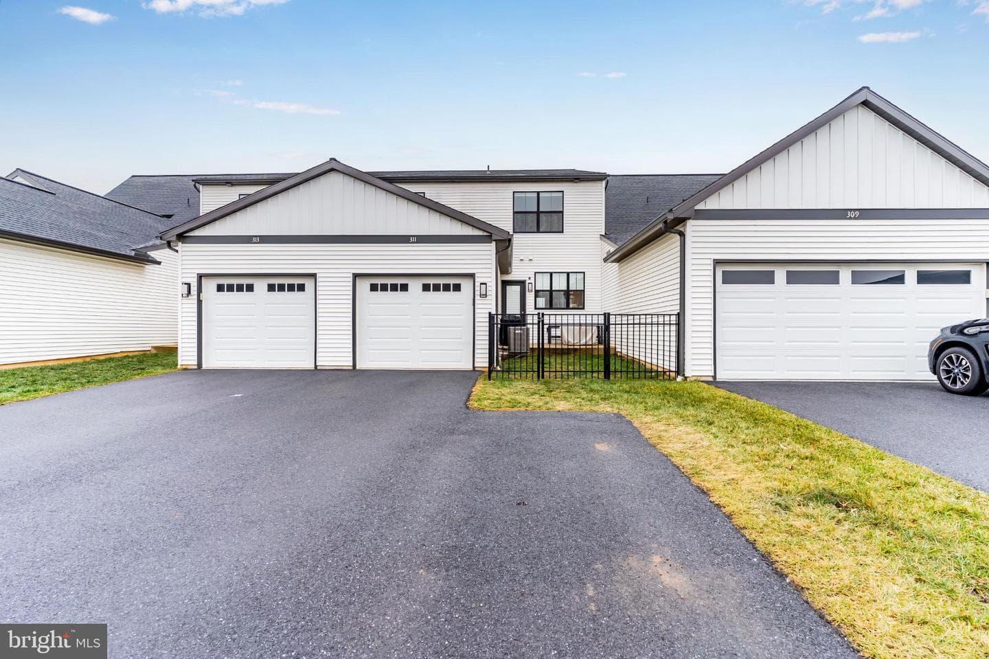 311 Estate Drive photo 34
