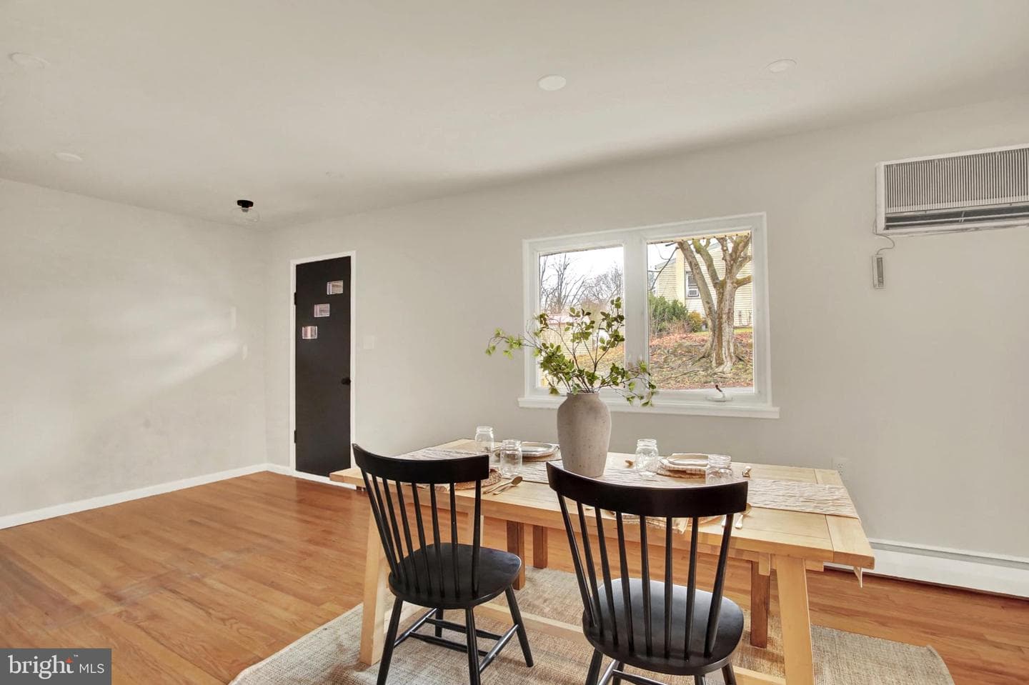 507 Magaro Road photo 4