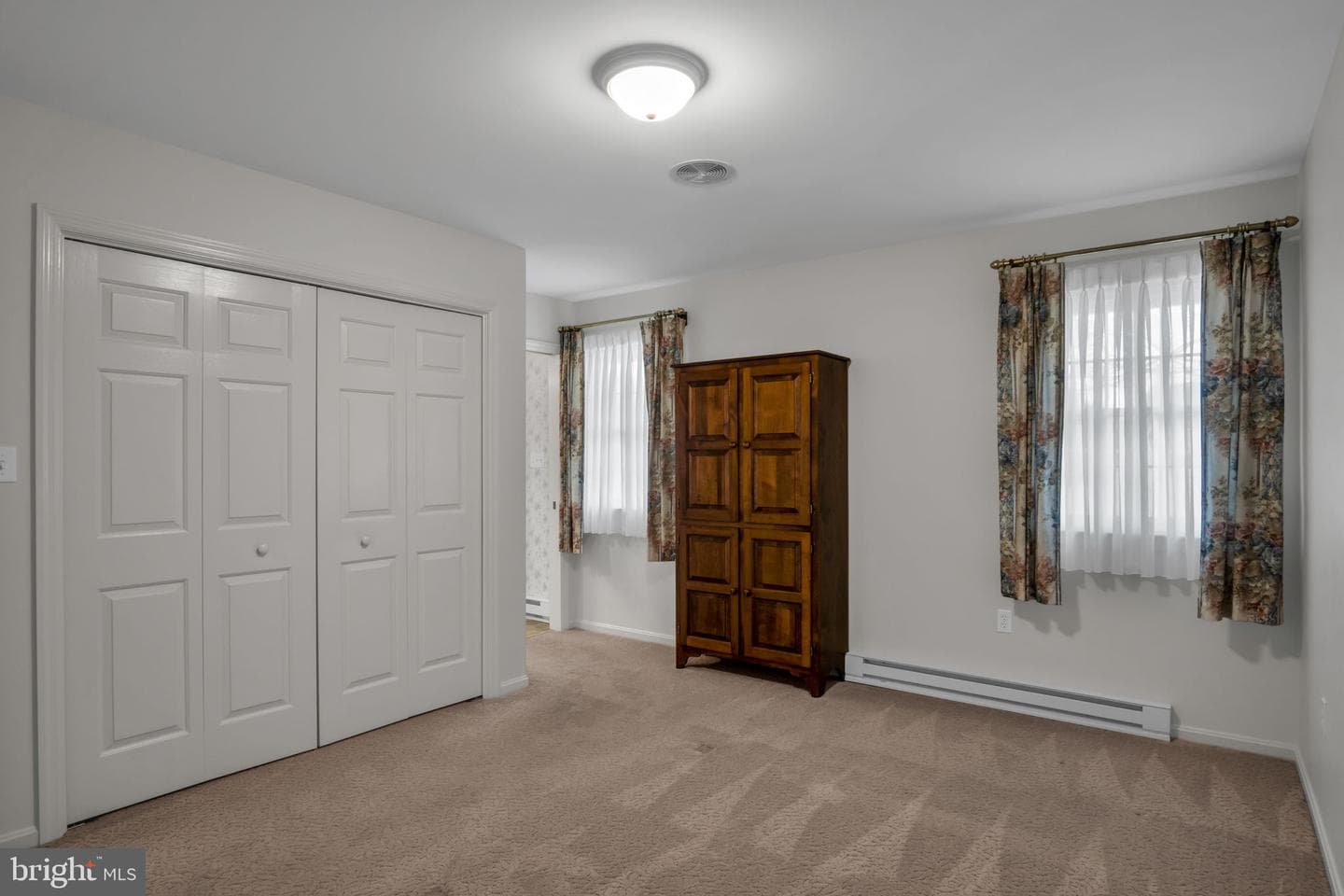 705 Sutton Drive photo 16