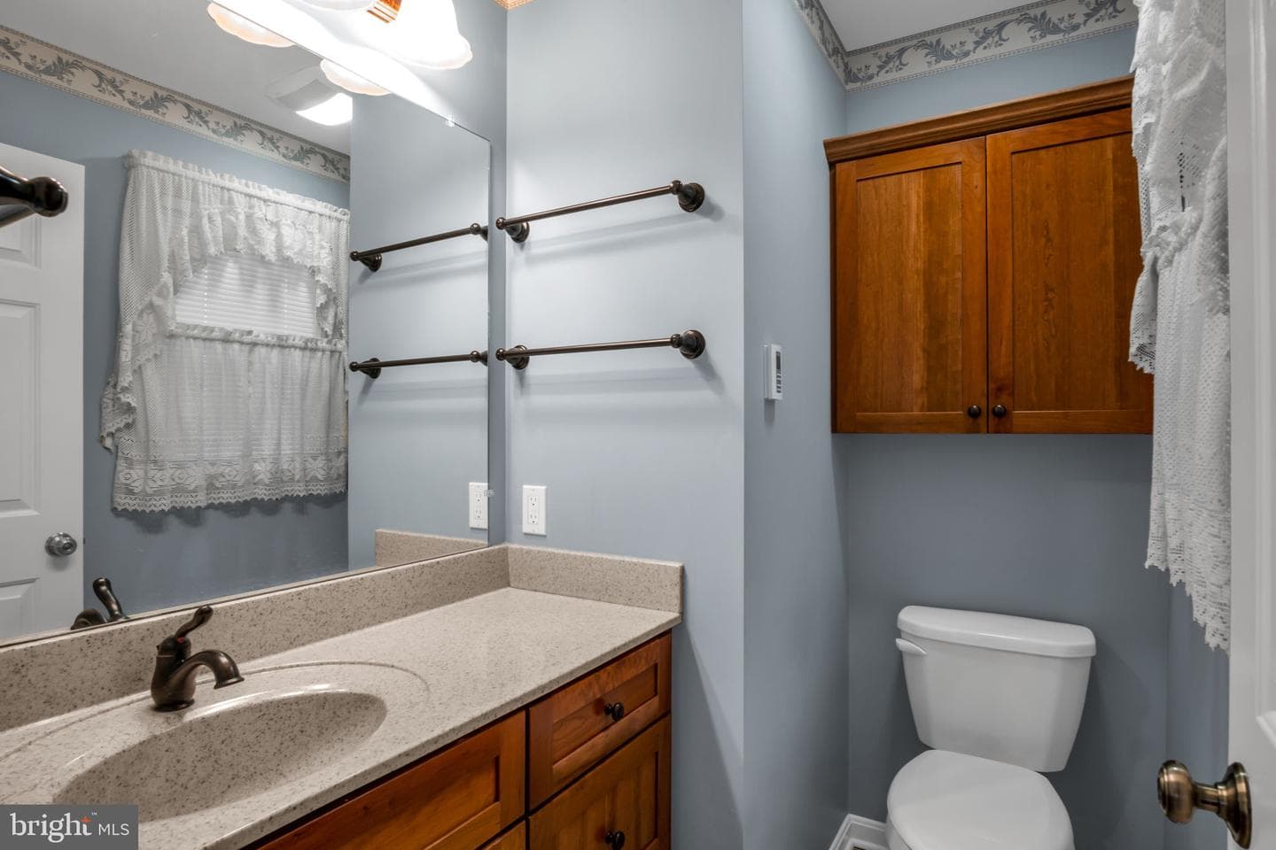 705 Sutton Drive photo 32