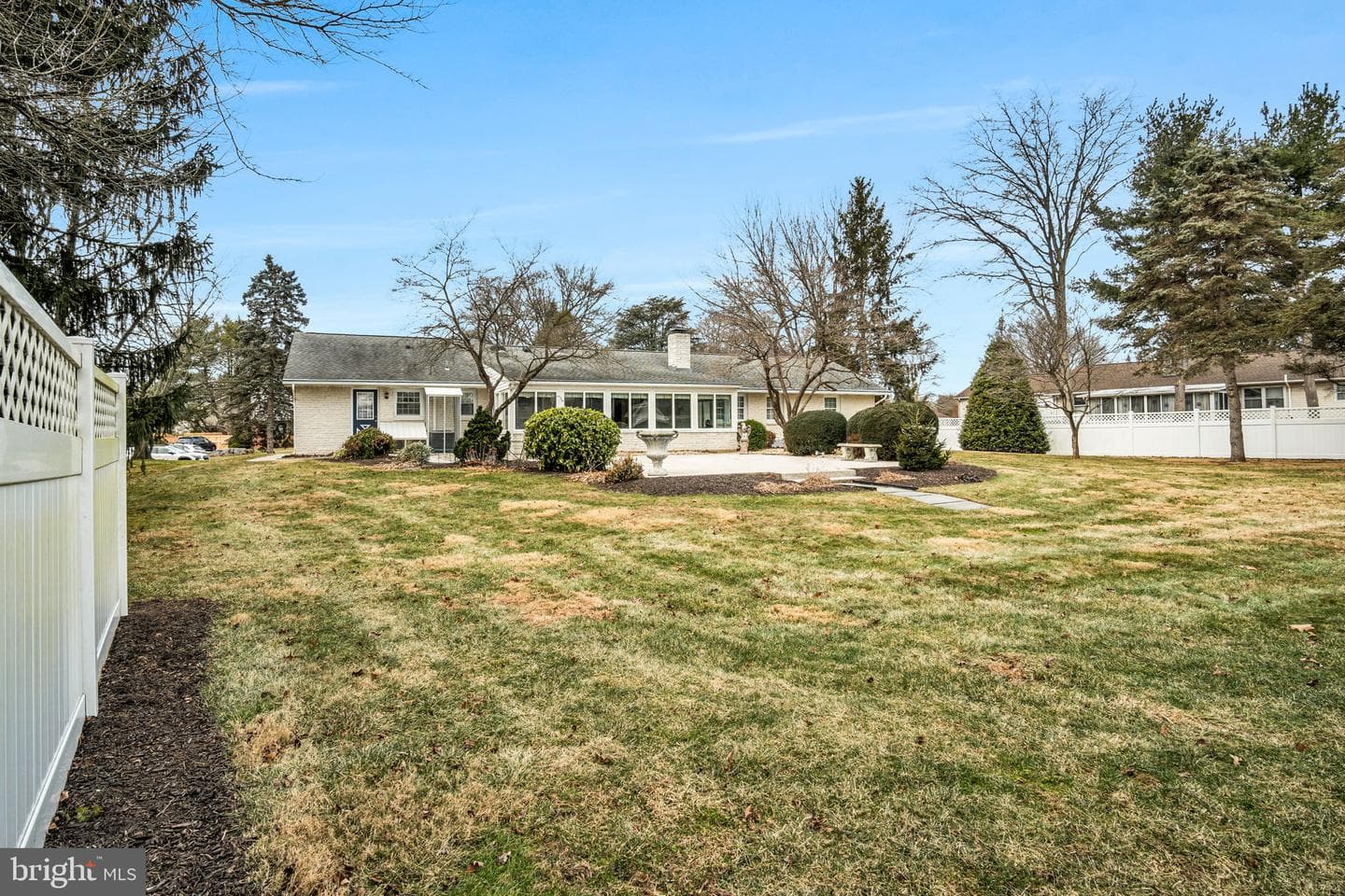 705 Sutton Drive photo 44