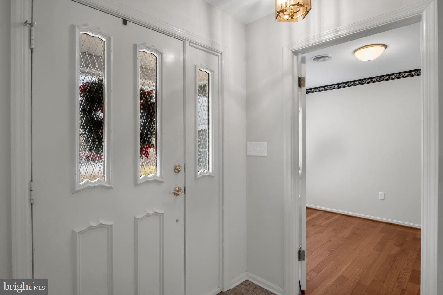 705 Sutton Drive photo 6