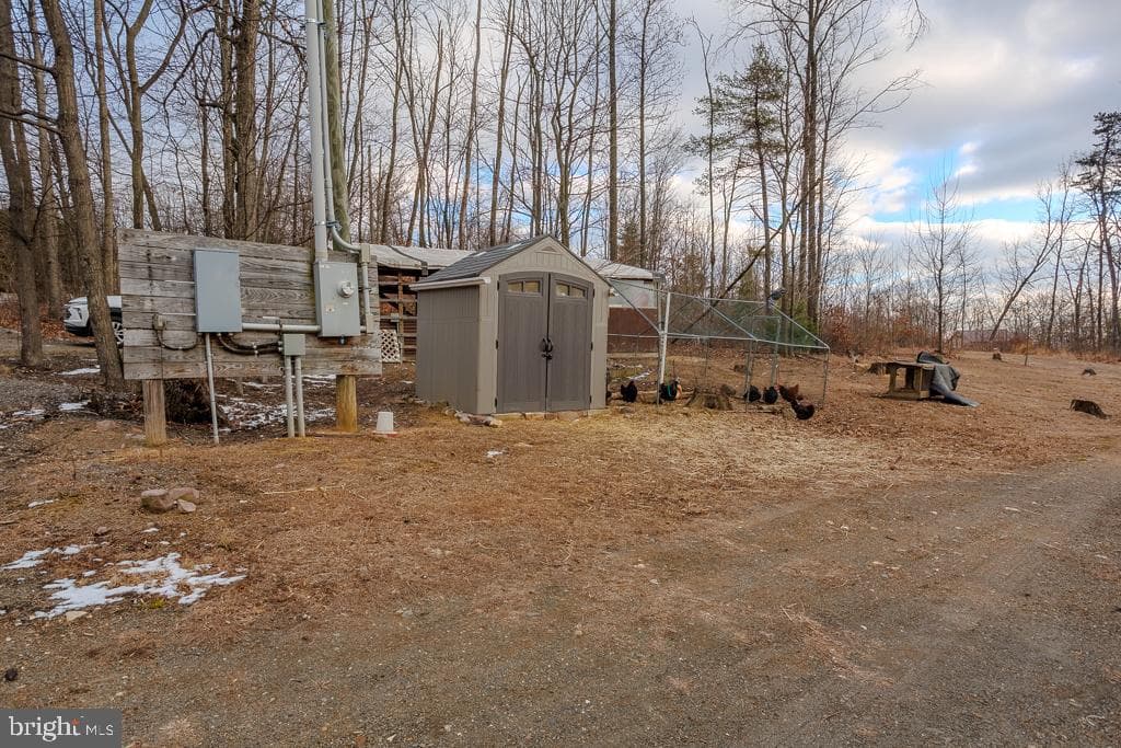 30 Valley Rd. photo 24