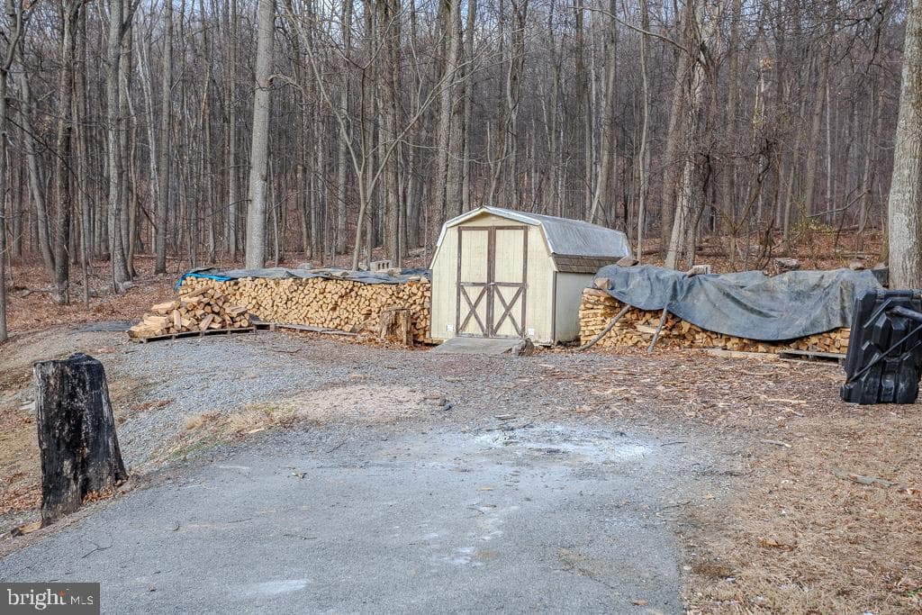 30 Valley Rd. photo 29