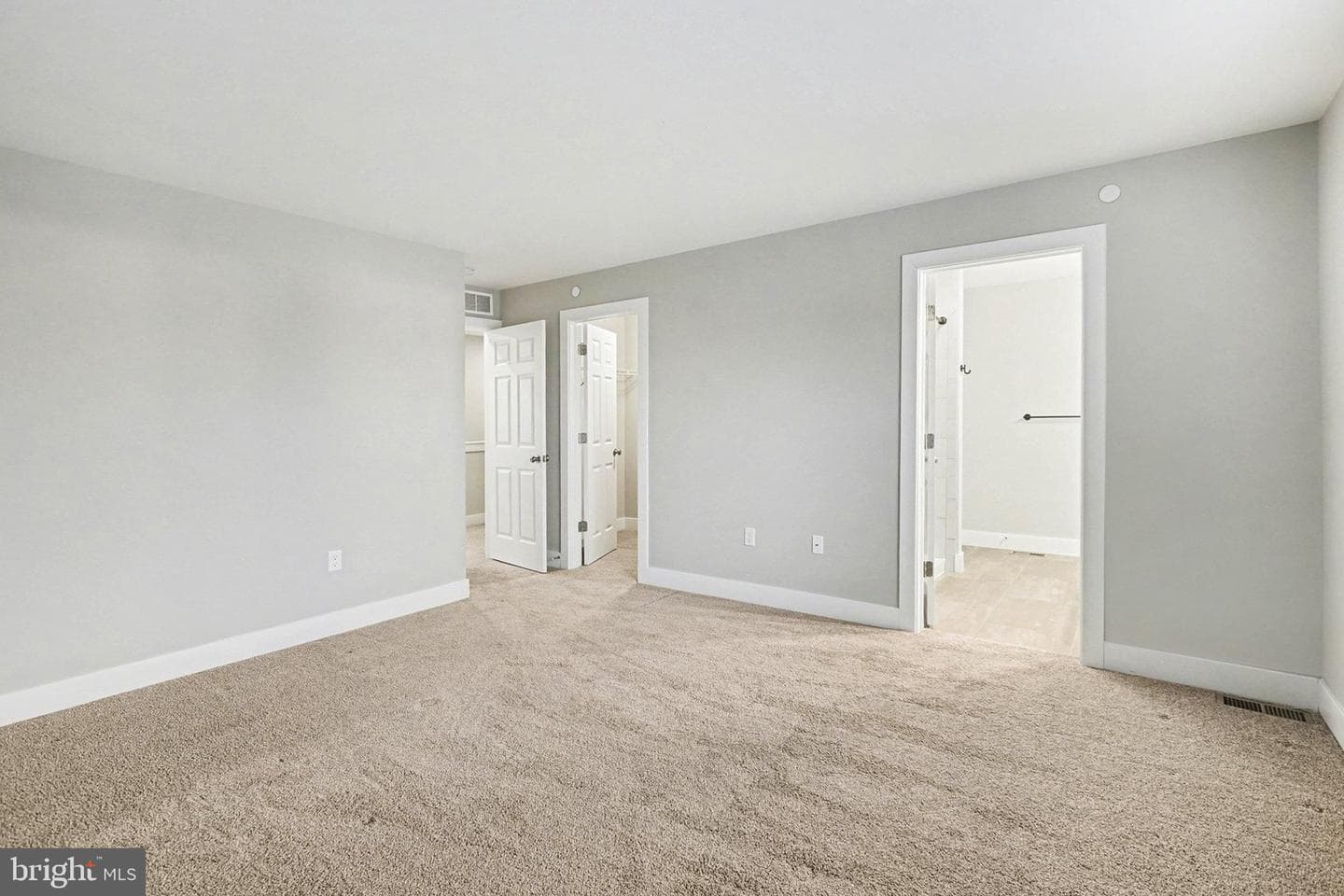 205 Estate Drive photo 17