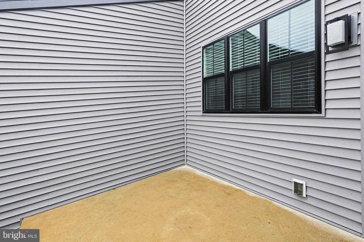 205 Estate Drive photo 28