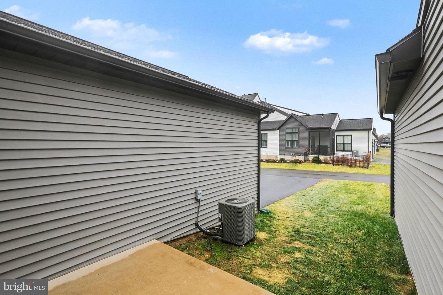 205 Estate Drive photo 30