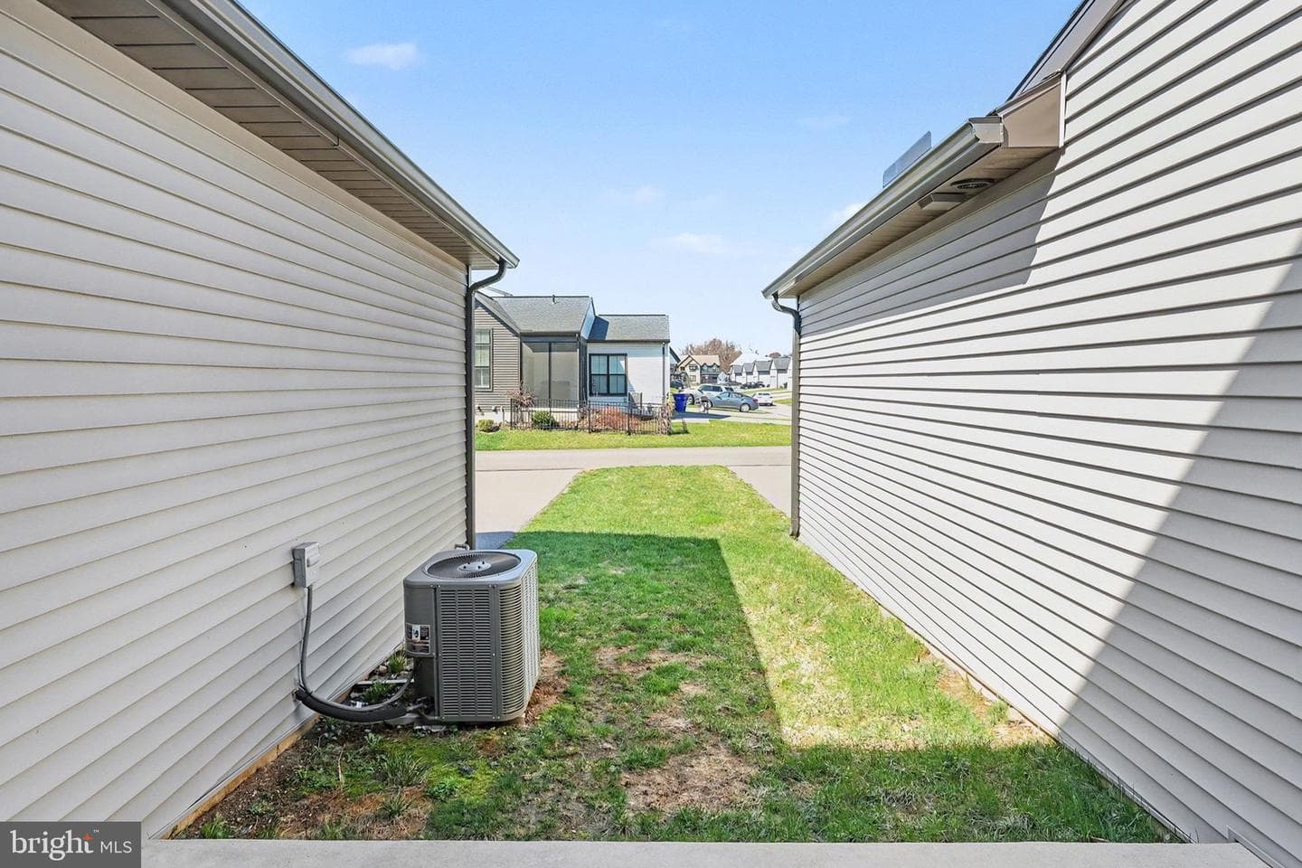 205 Estate Drive photo 41