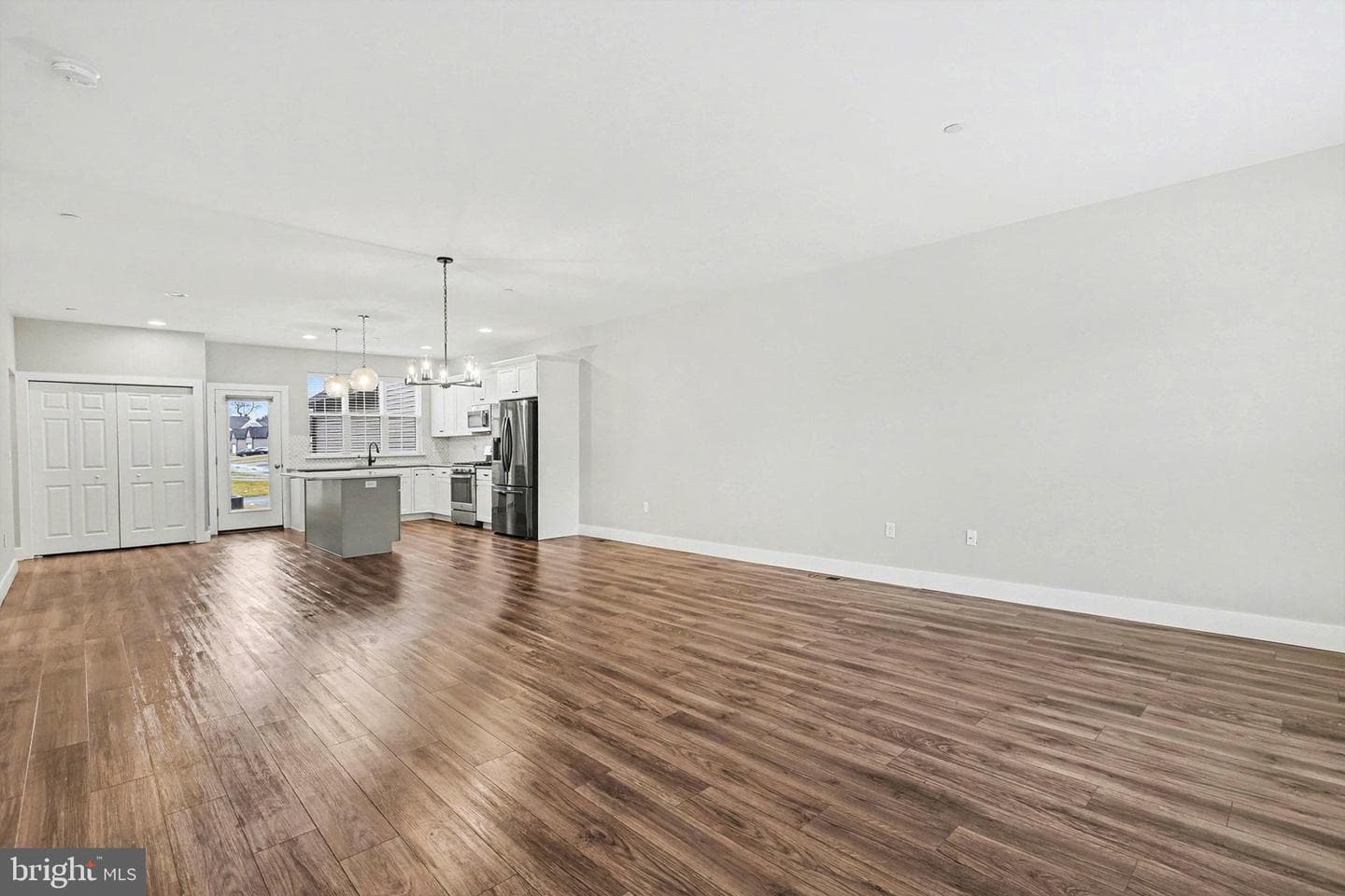205 Estate Drive photo 7
