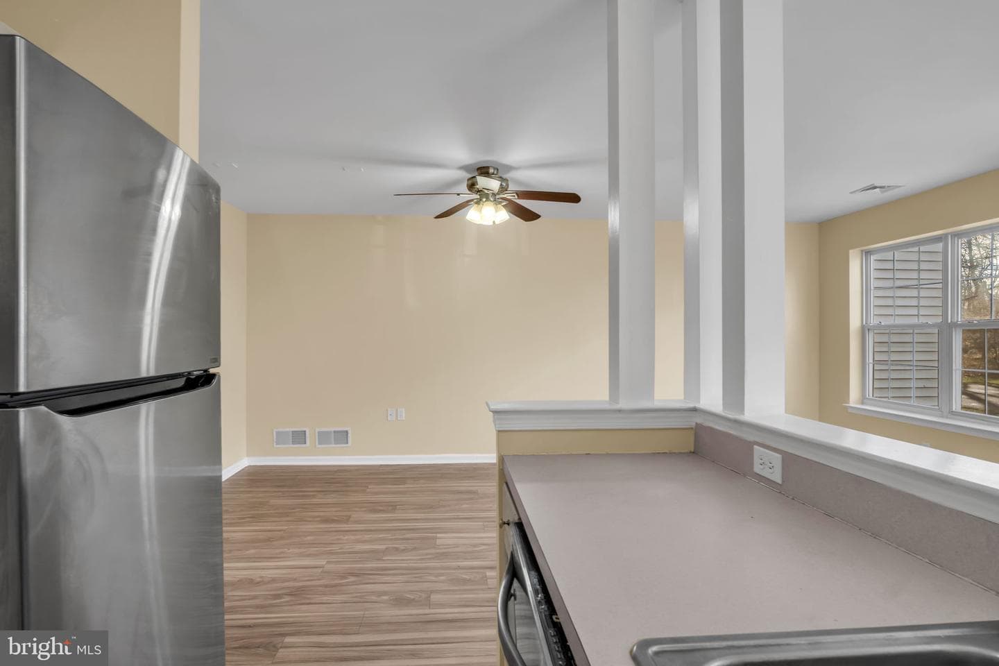 16 Courtyard Drive photo 11