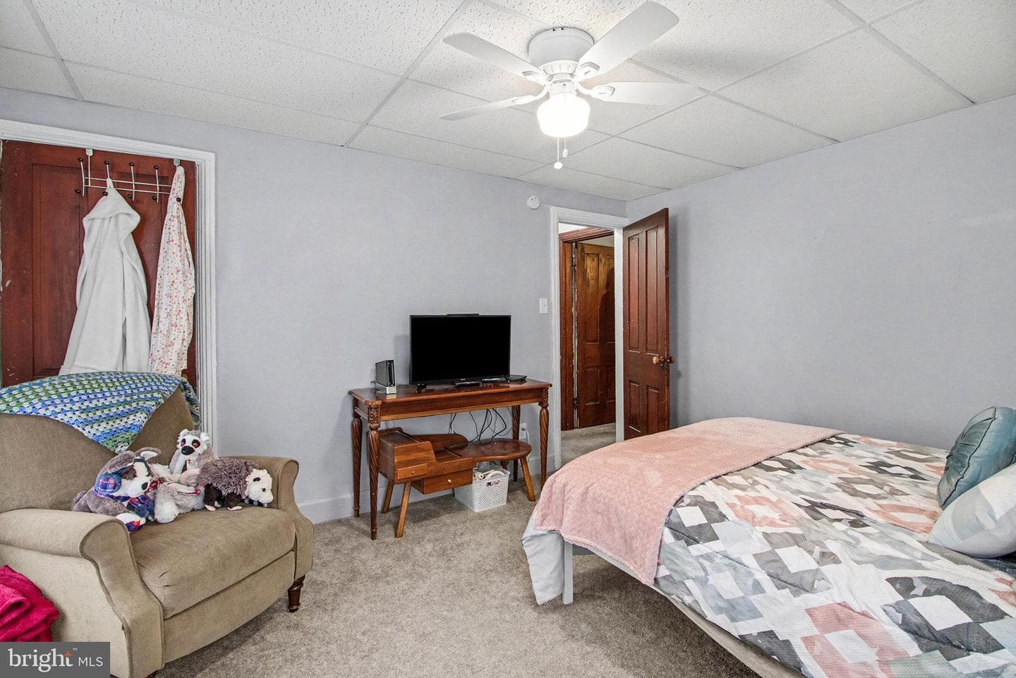 265 Lincoln Street photo 24