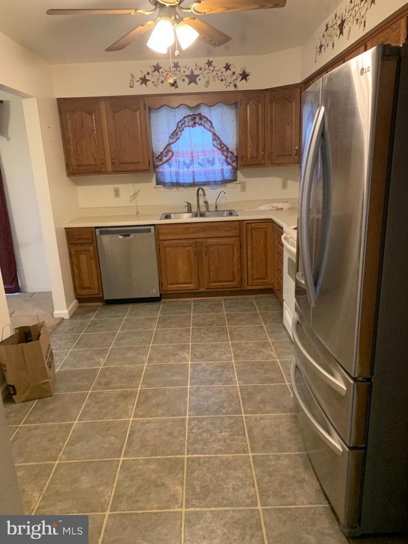 222 Smith Road photo 7