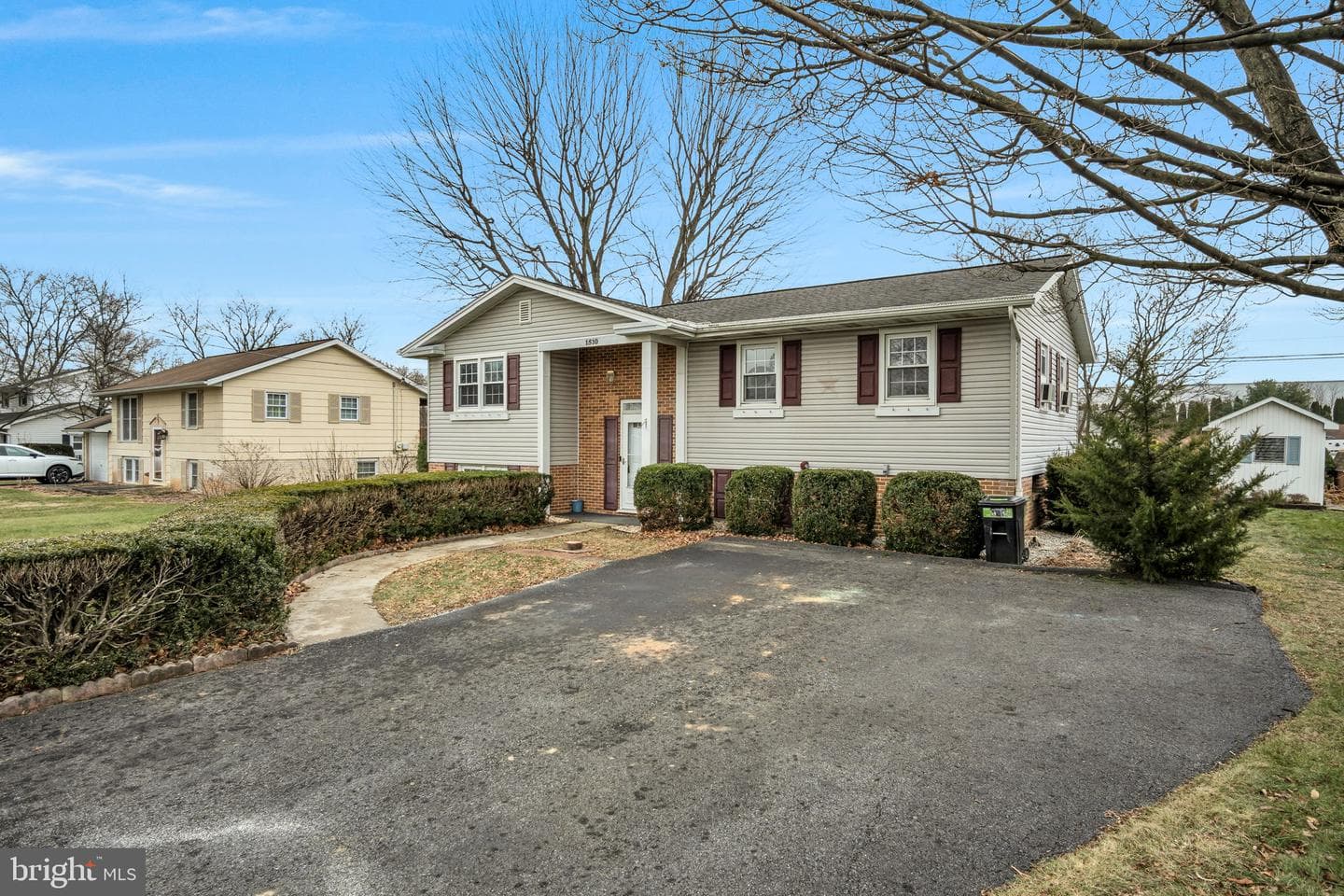 1510 Hemlock Avenue photo 3