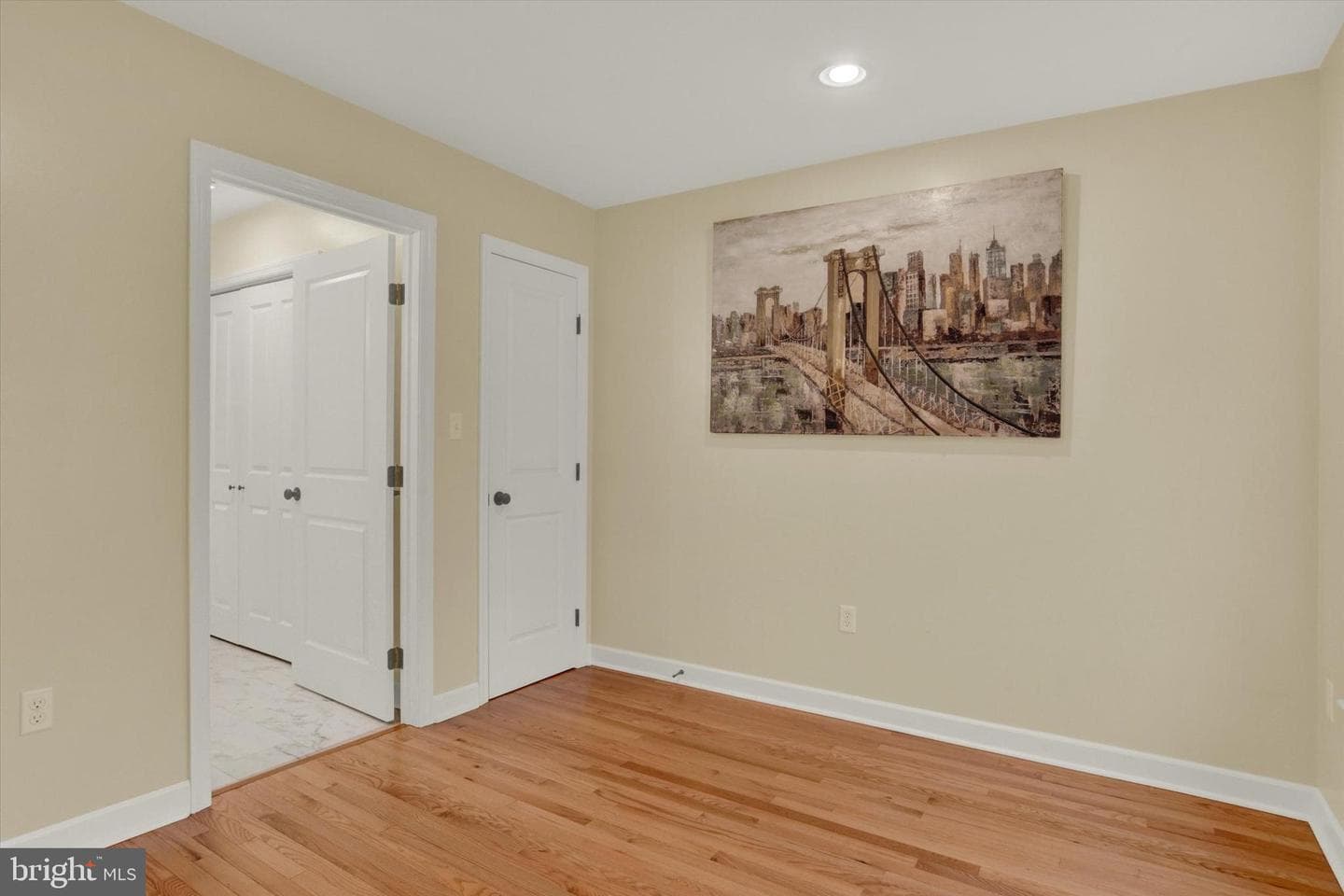 418 Poplar Avenue photo 9