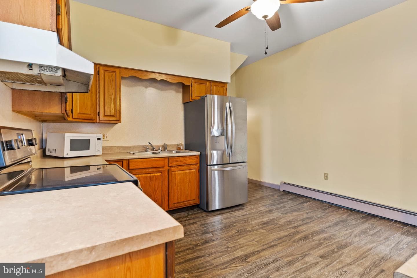 44 W Keller Street photo 10