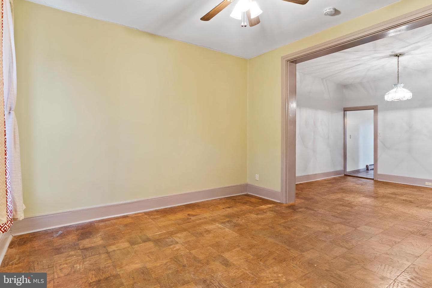 44 W Keller Street photo 3