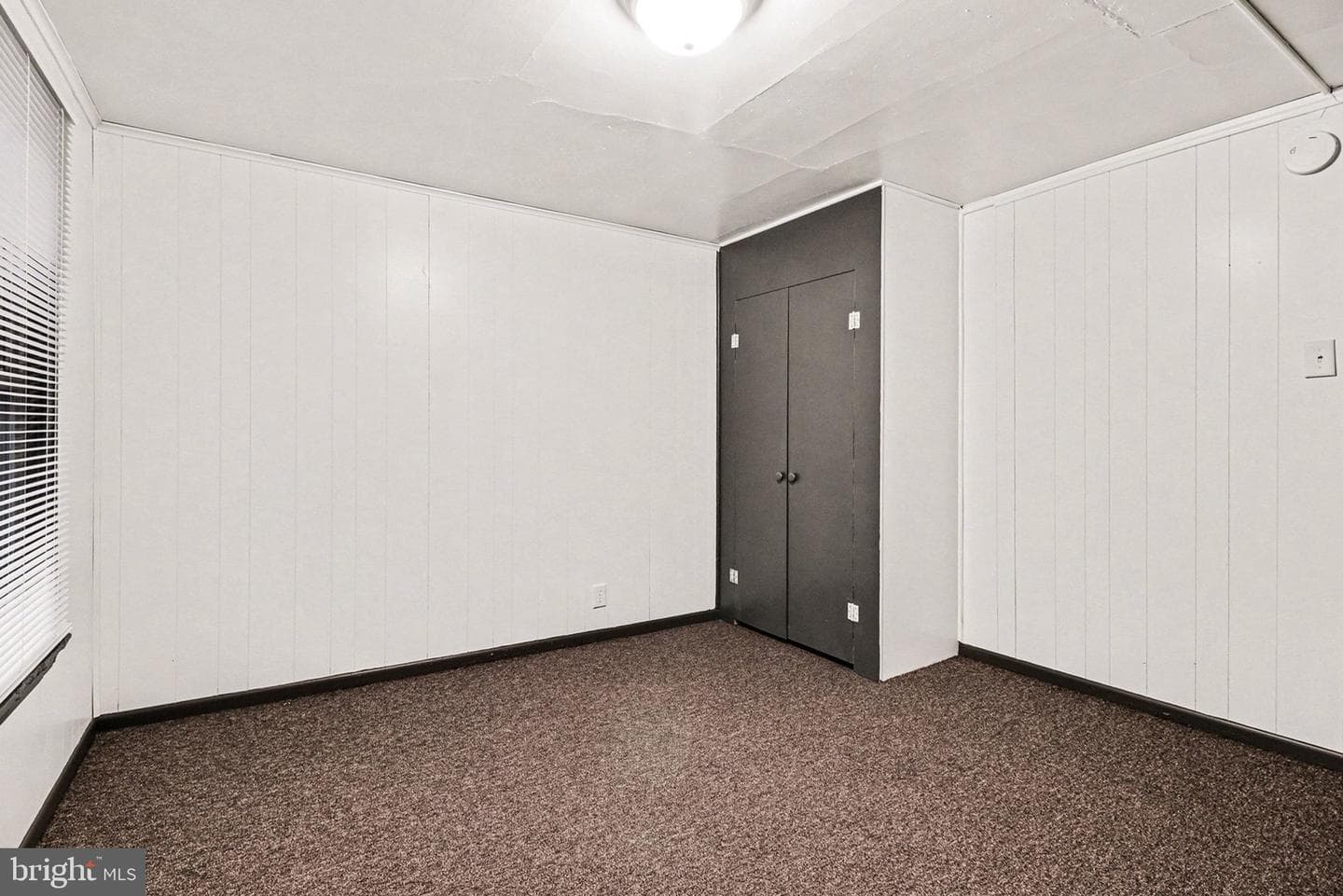 315 E Burd Street Street photo 12