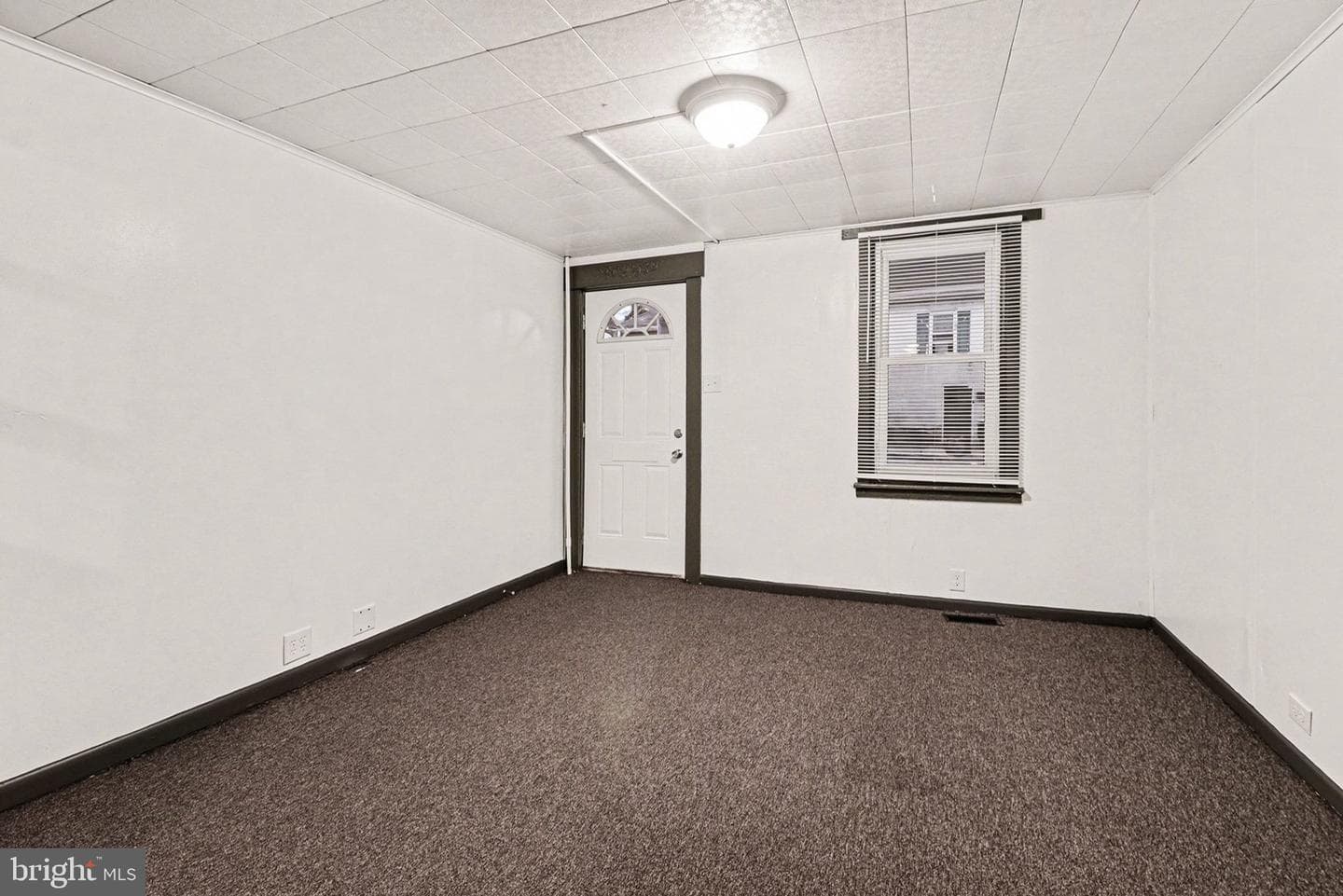 315 E Burd Street Street photo 16