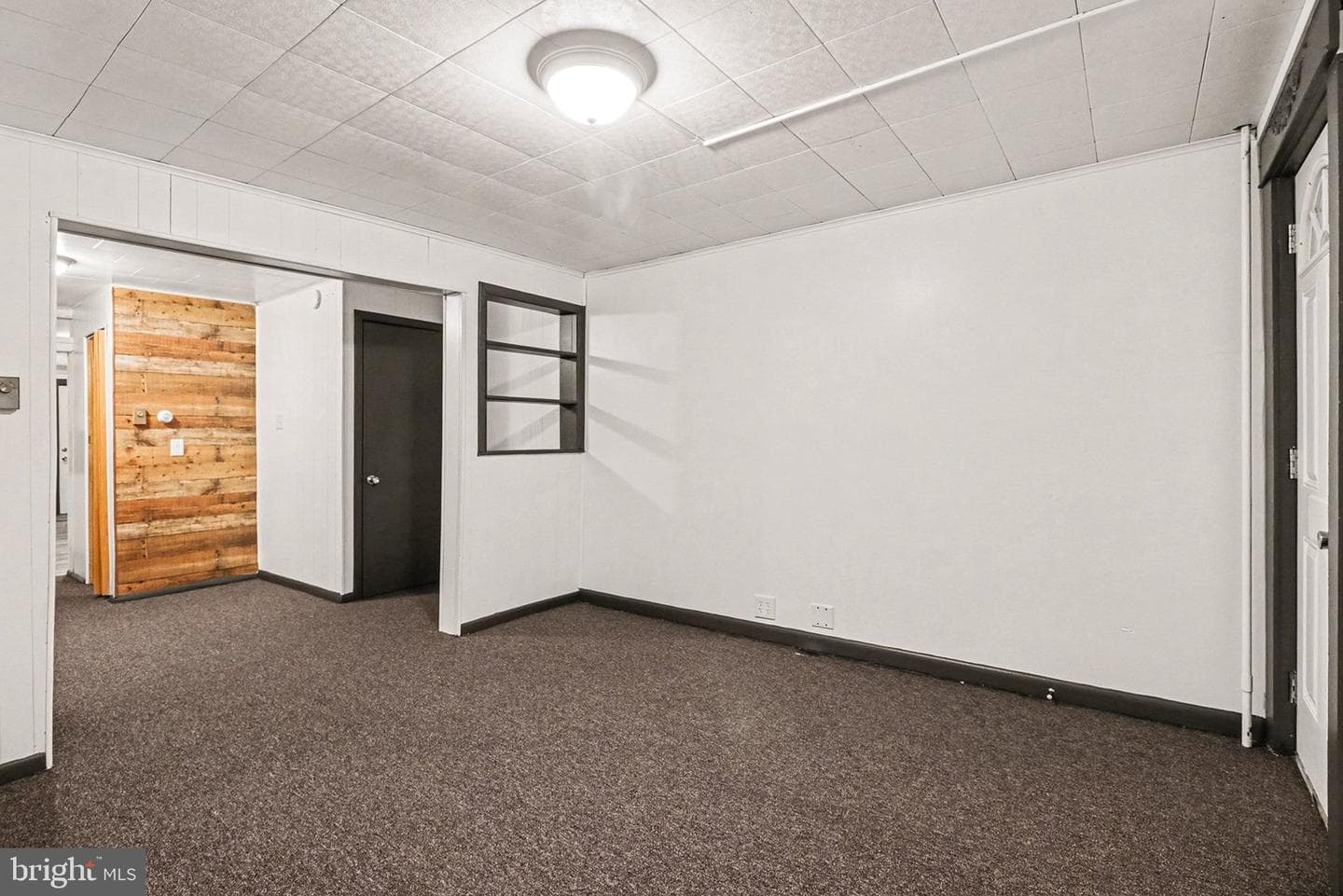 315 E Burd Street Street photo 9
