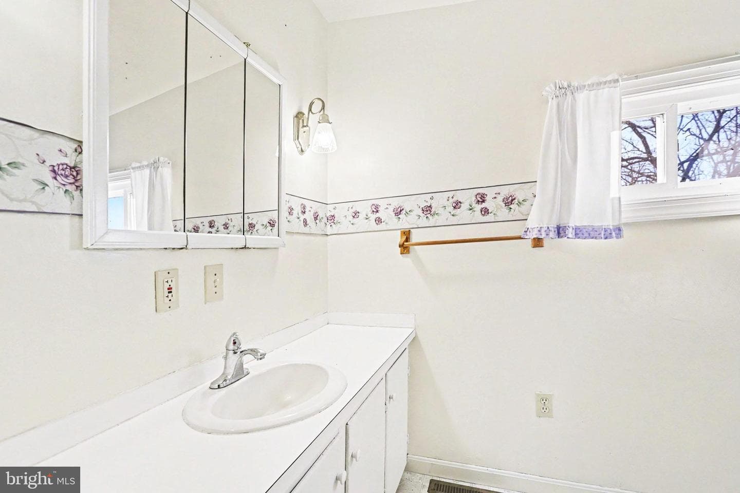 1207 Pine Road photo 15