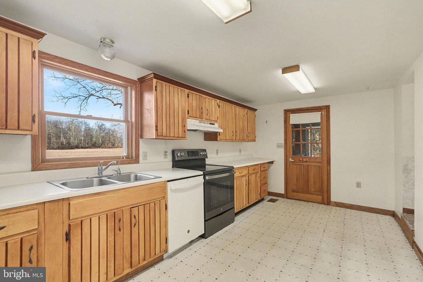 1207 Pine Road photo 18