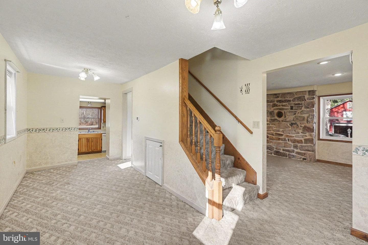 1207 Pine Road photo 8