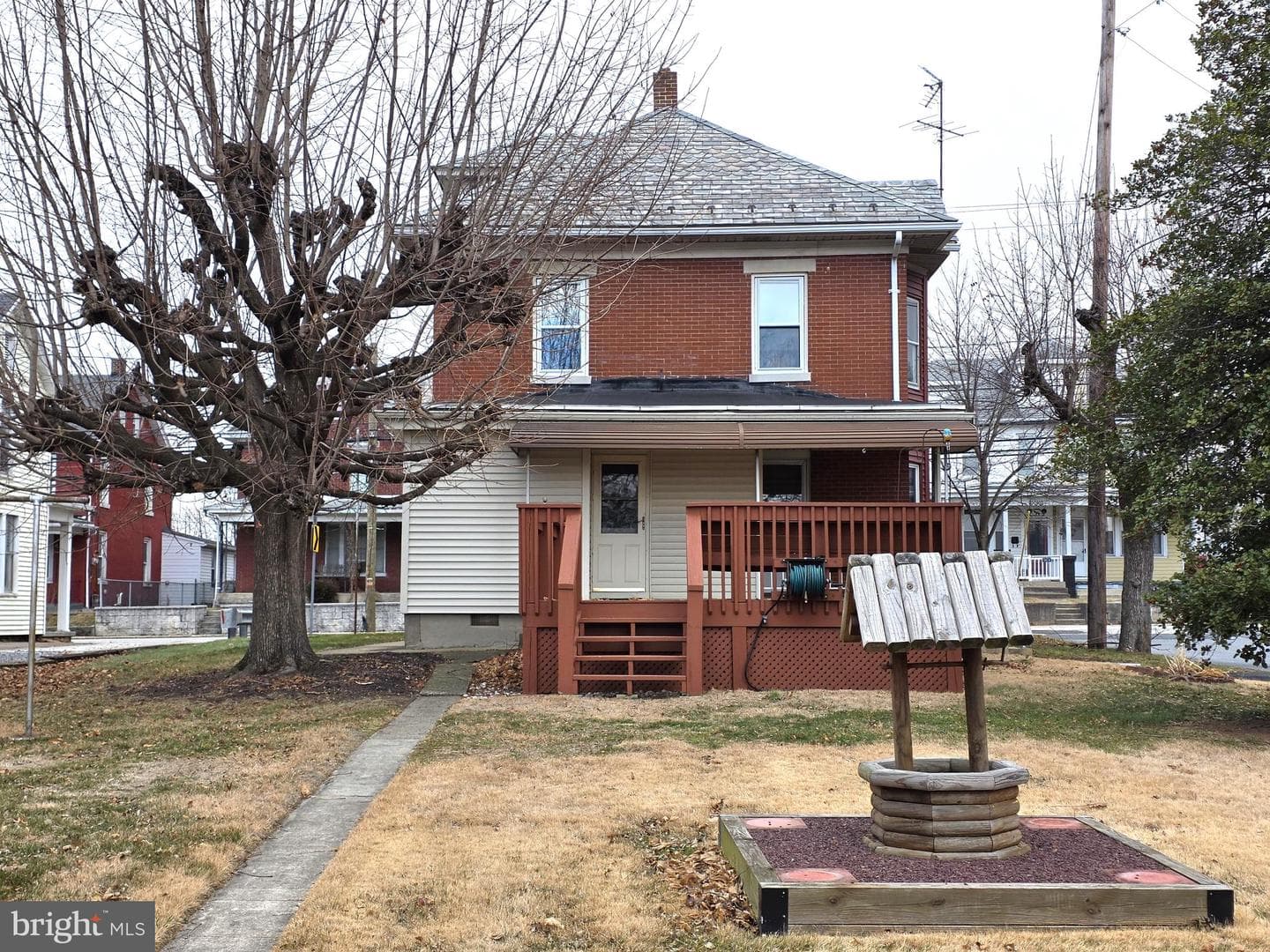 215 S Enola Drive photo 4