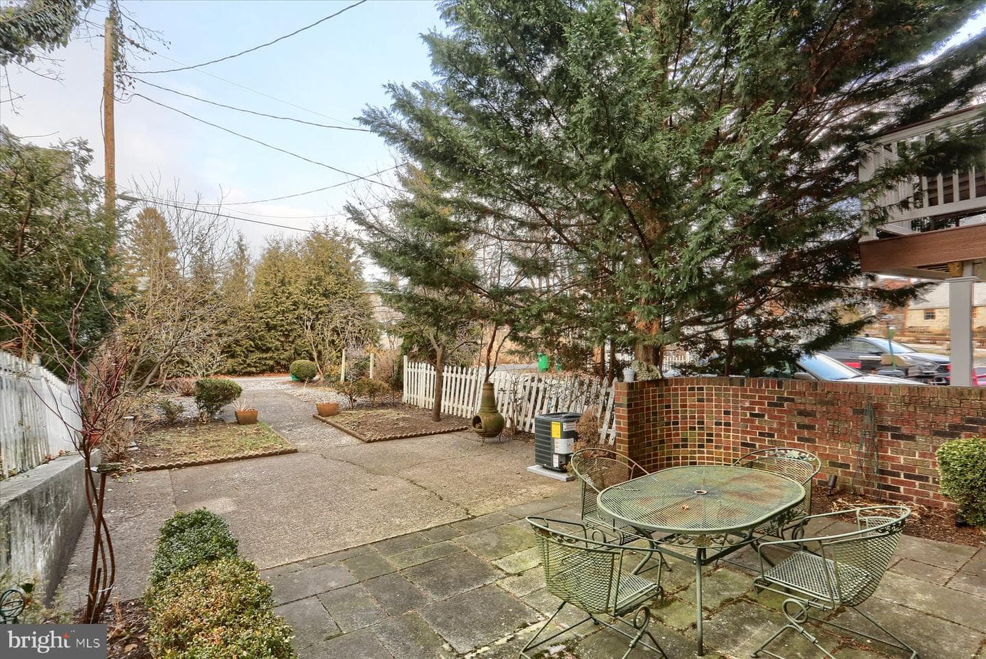 257 W Willow Street photo 35