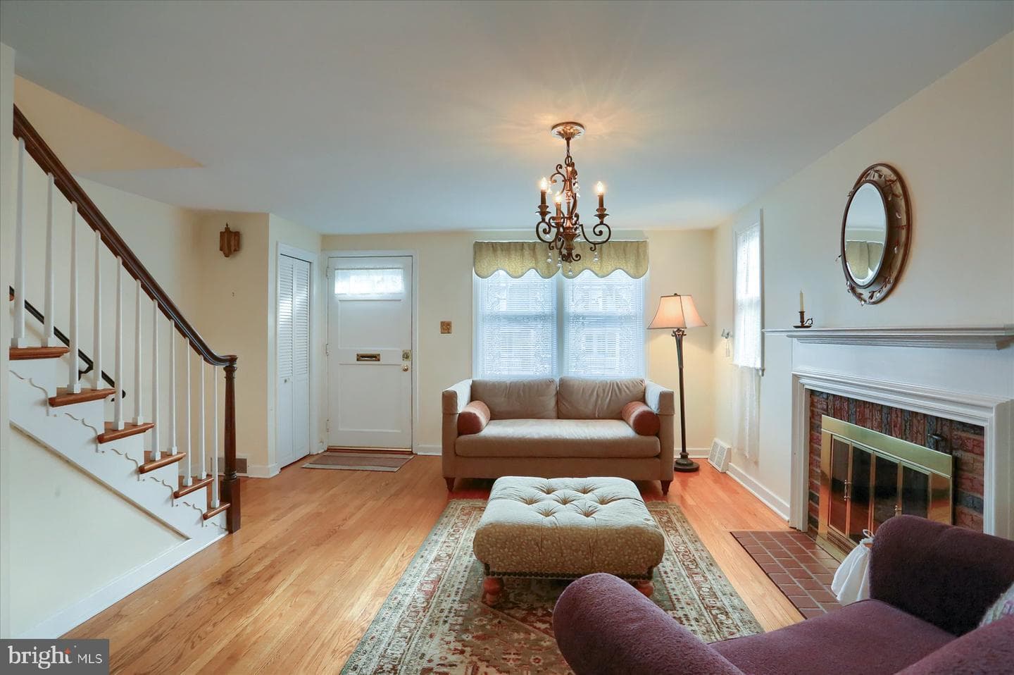 257 W Willow Street photo 8