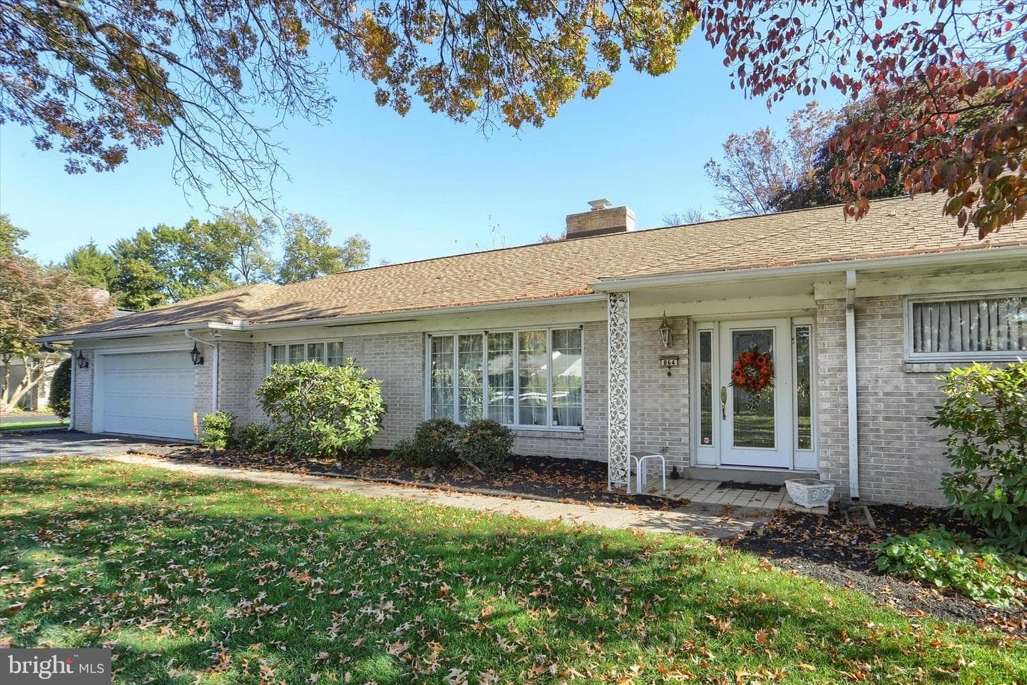 864 Hilltop Road photo 3
