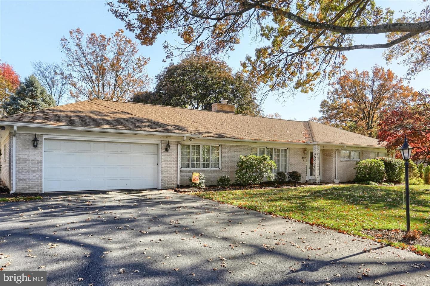 864 Hilltop Road photo 40