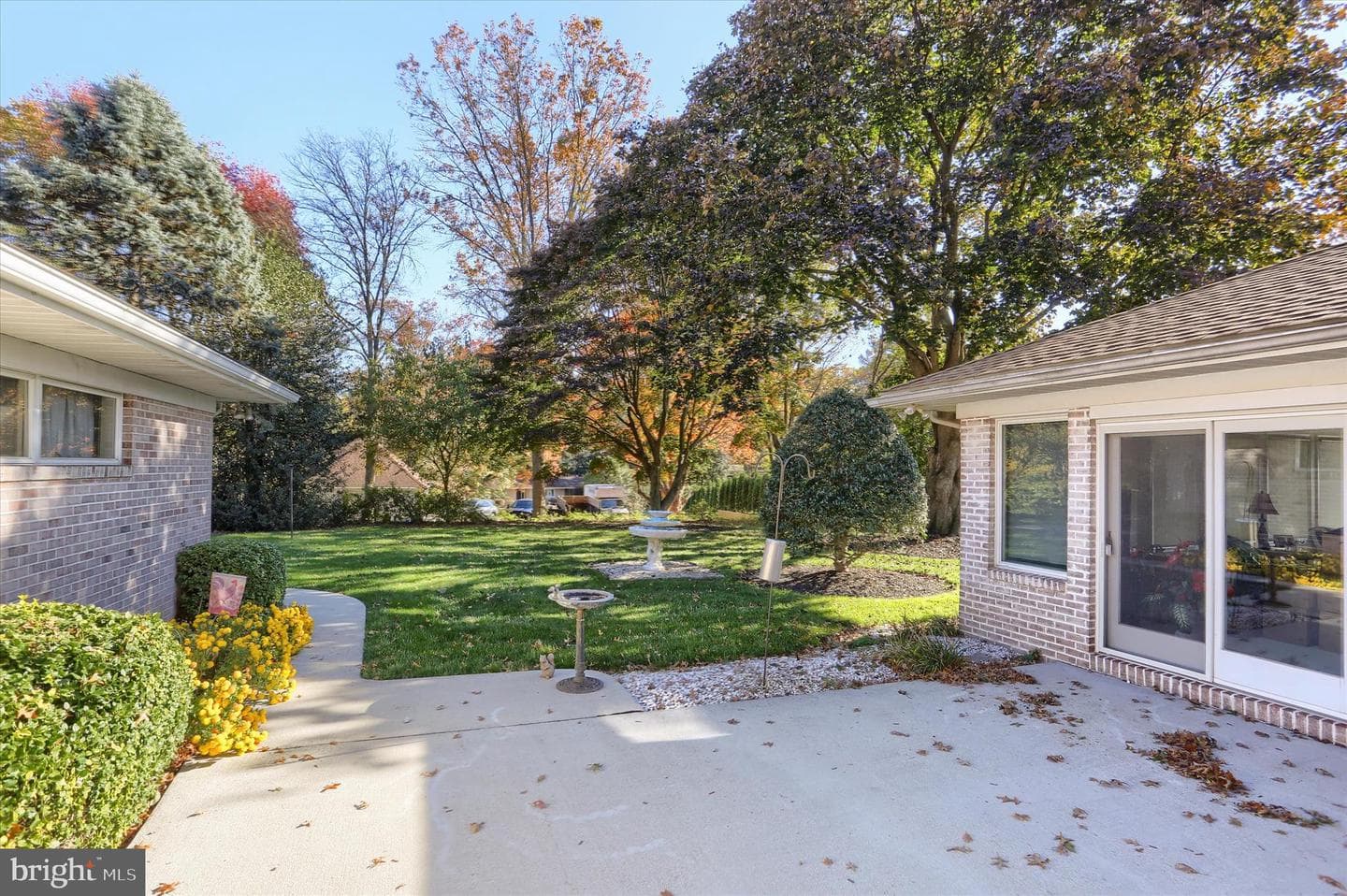 864 Hilltop Road photo 46