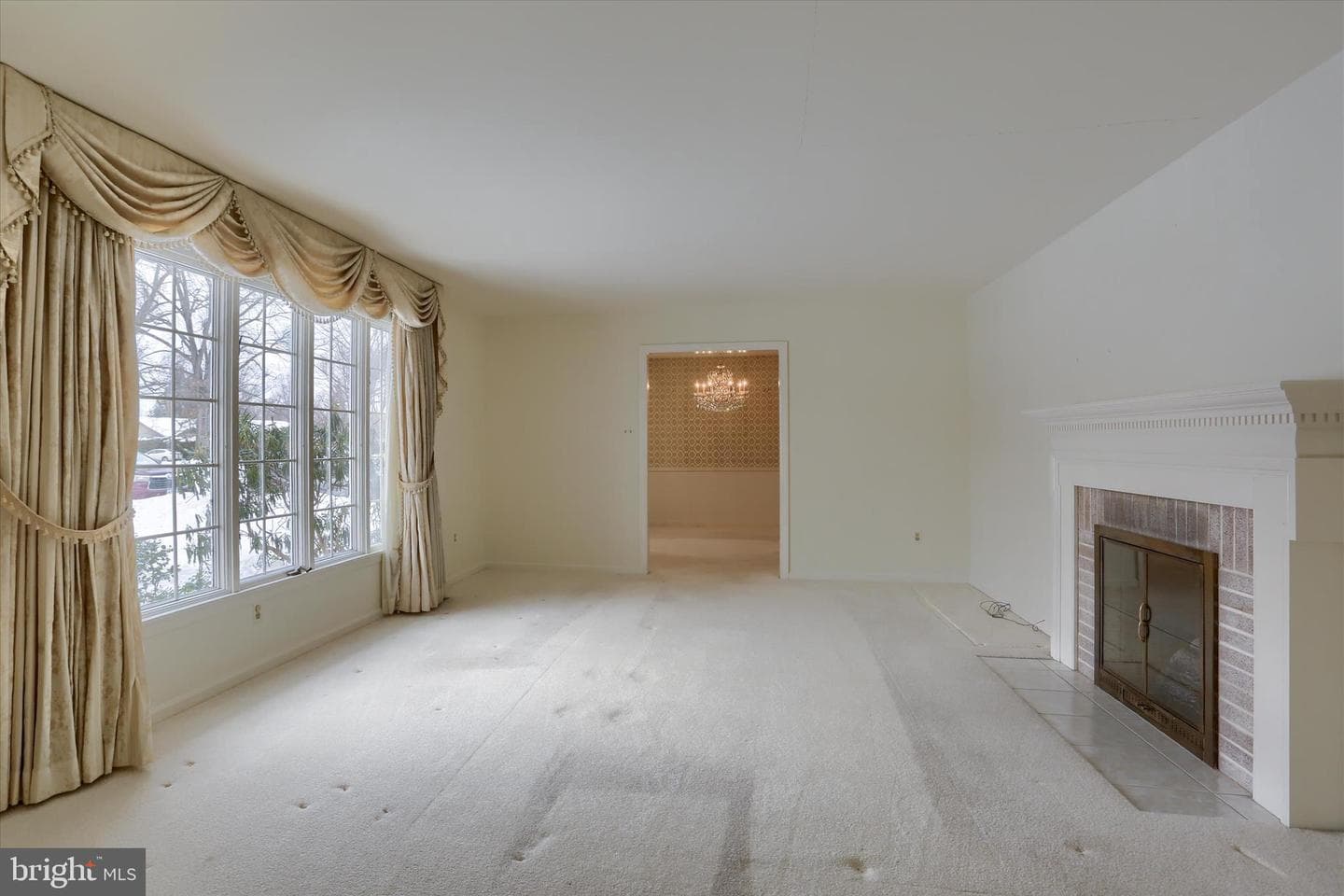 864 Hilltop Road photo 6