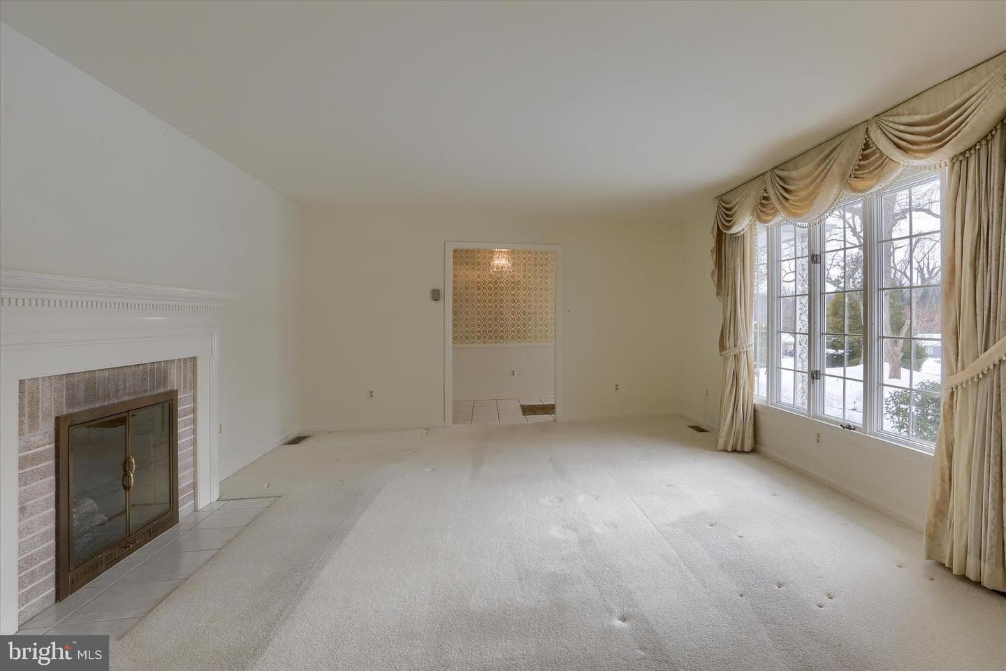864 Hilltop Road photo 7