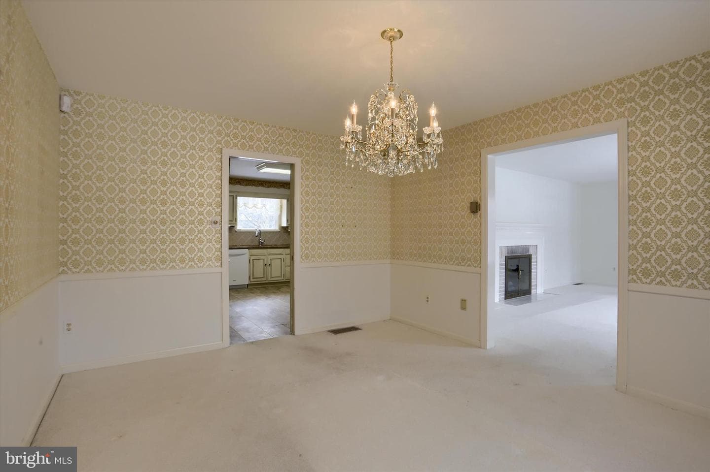864 Hilltop Road photo 8