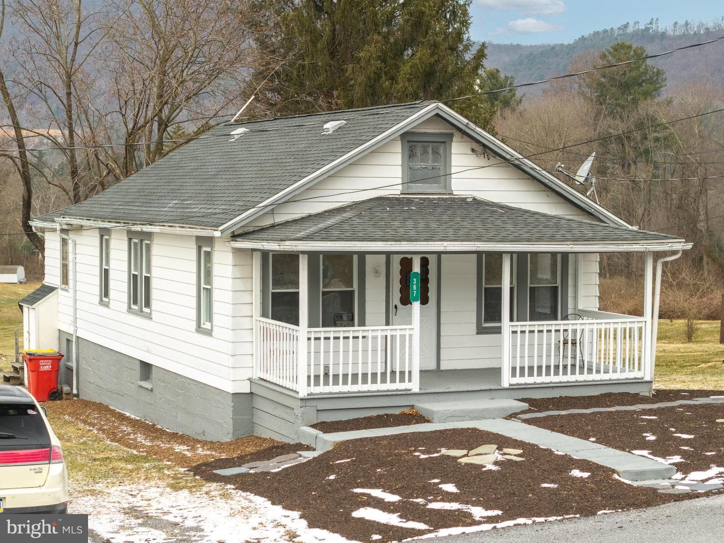 367 Old State Road photo 31
