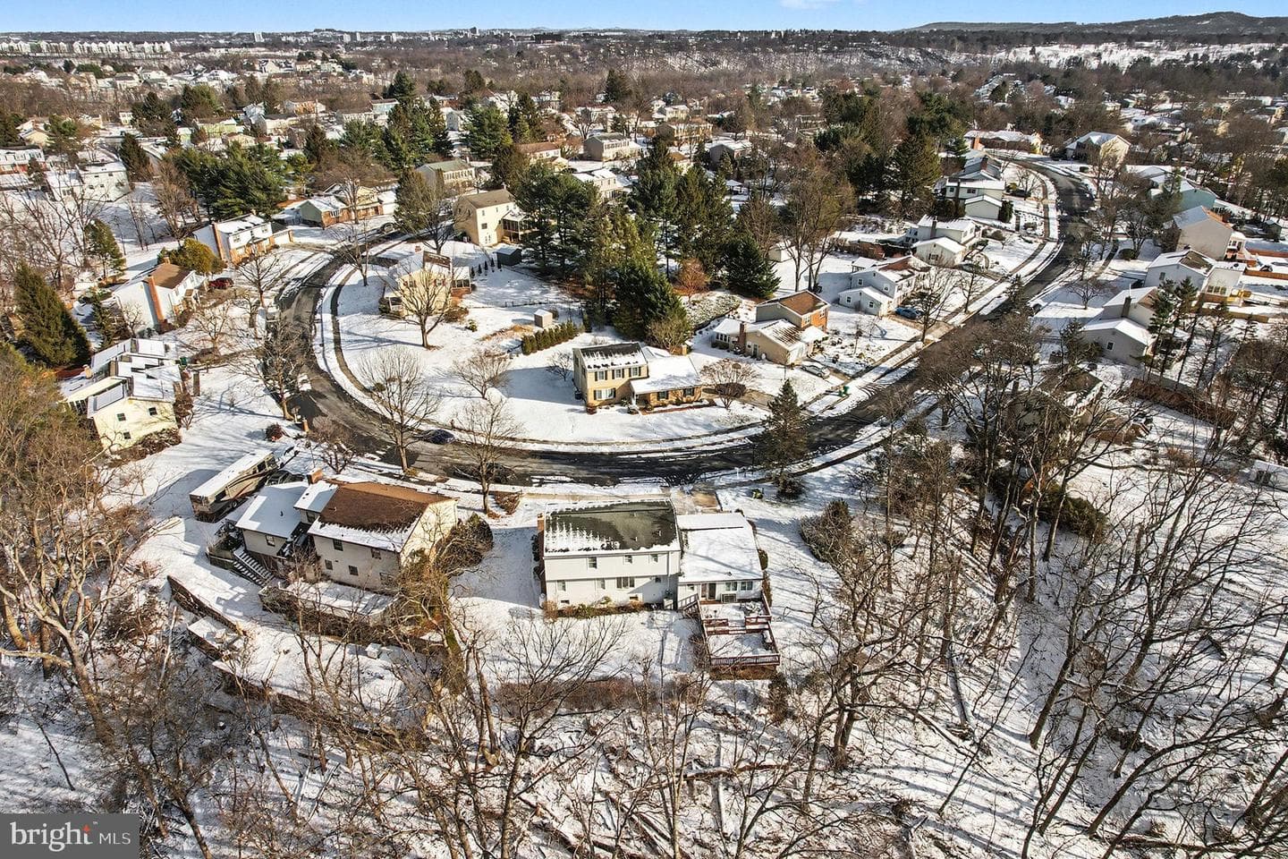 828 Anthony Drive photo 33