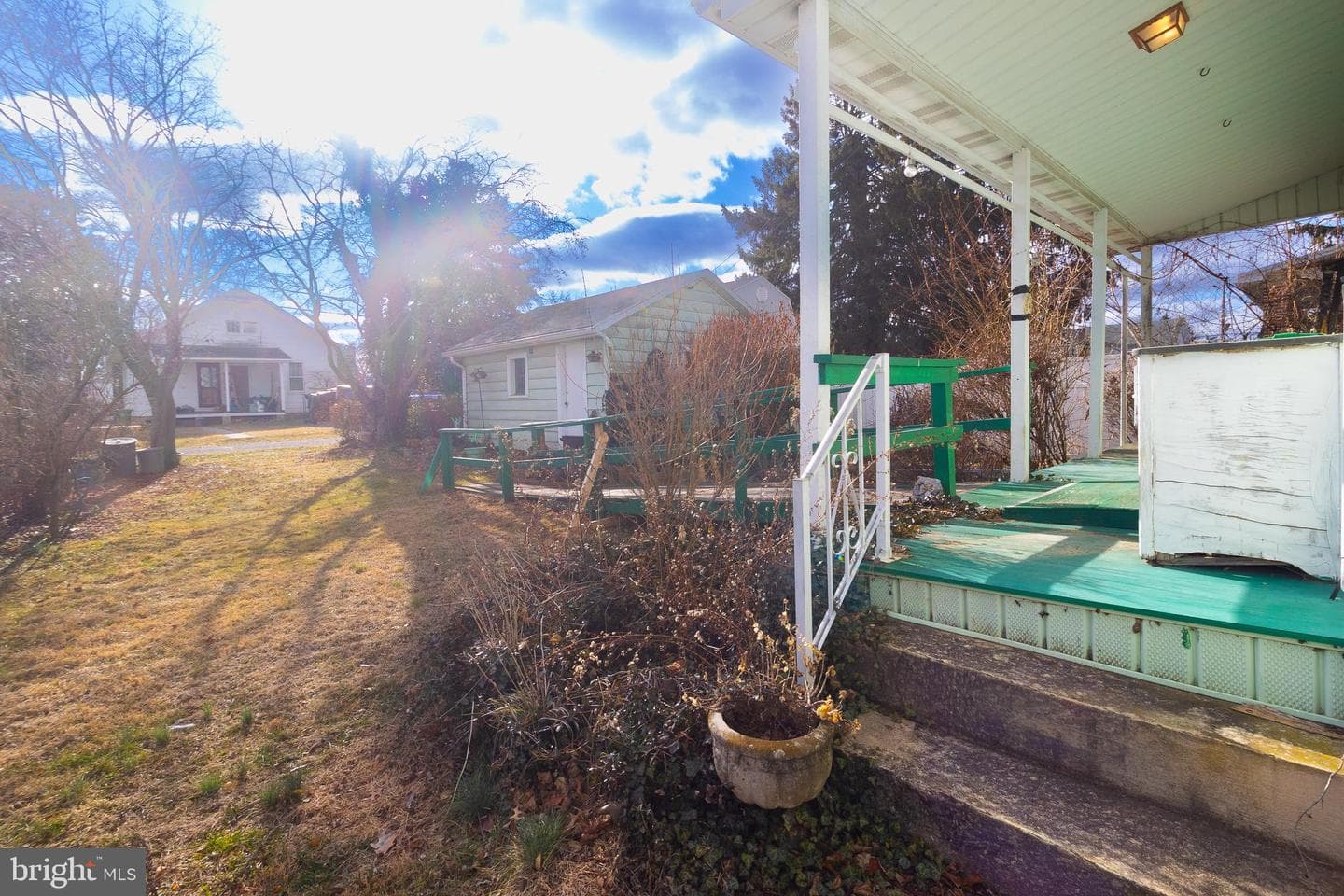 232 Henderson Street photo 26