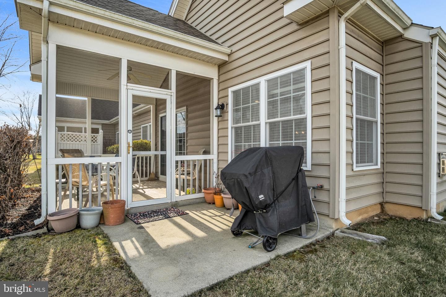 238 Colonial Drive photo 23