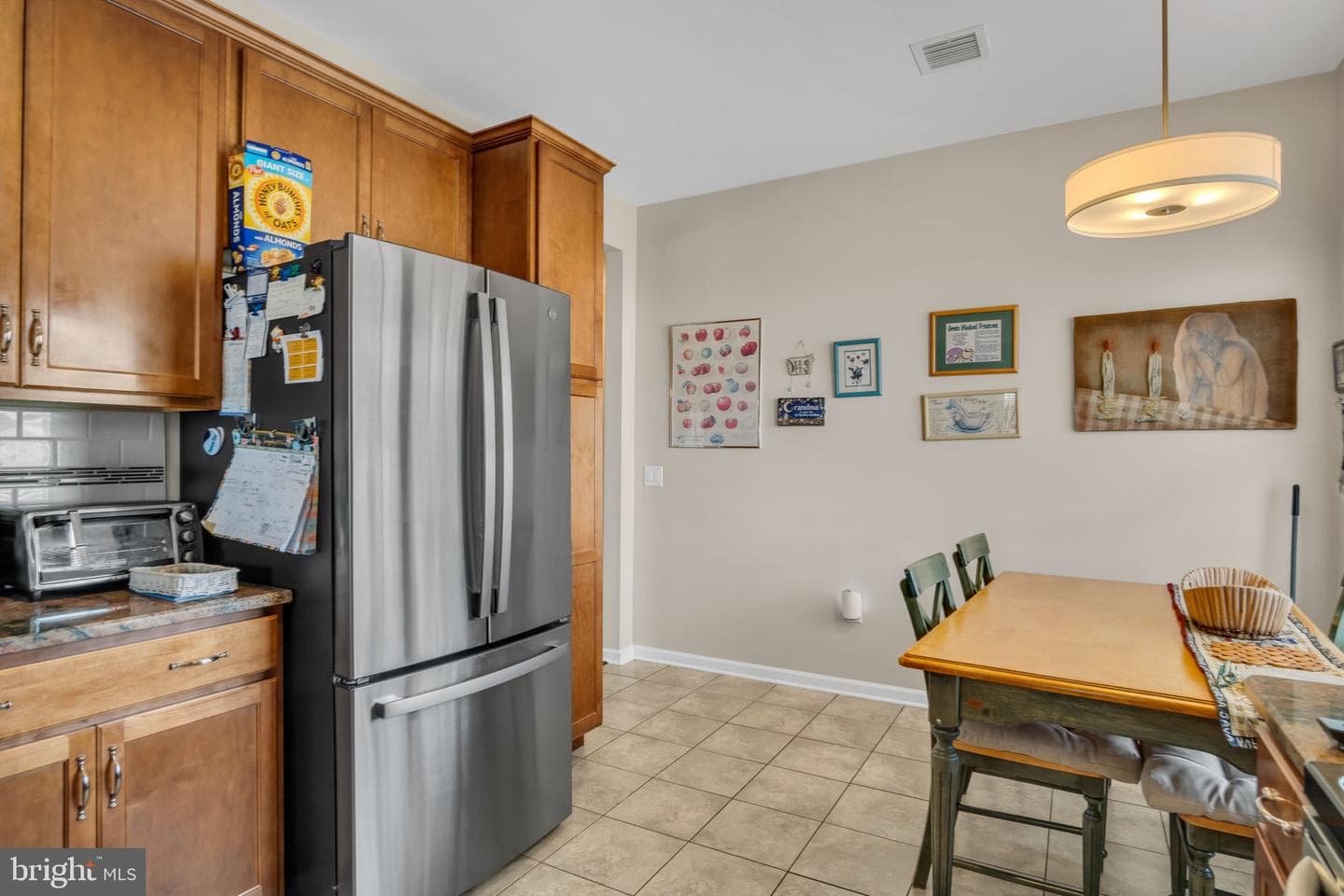 238 Colonial Drive photo 9