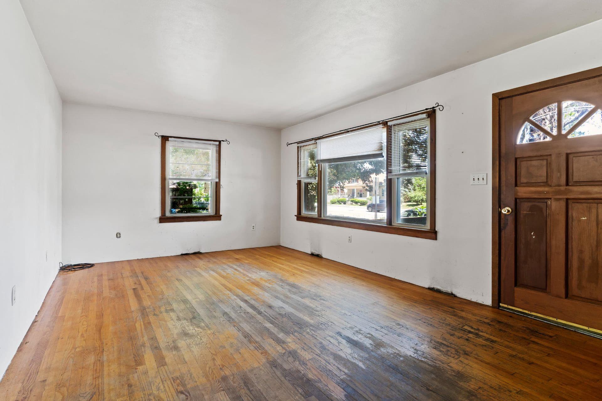 351 Lowther Street, Lemoyne