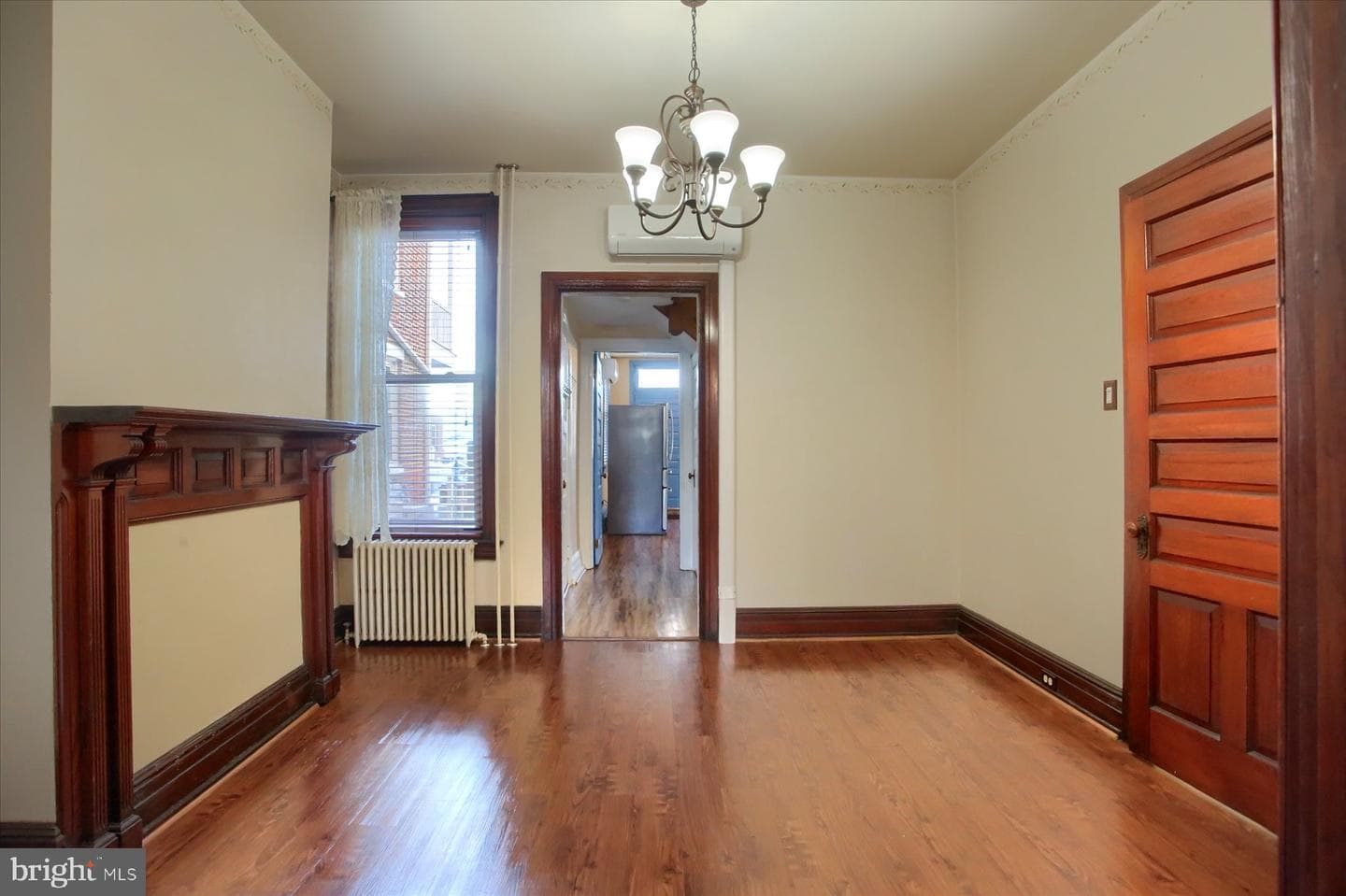 48 E North Street photo 12