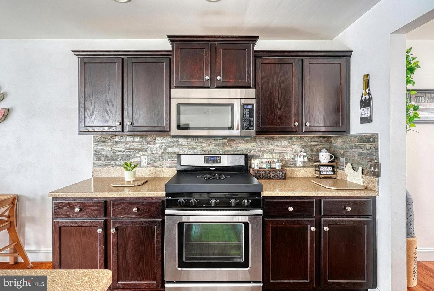 17 Tavern House Hill photo 10