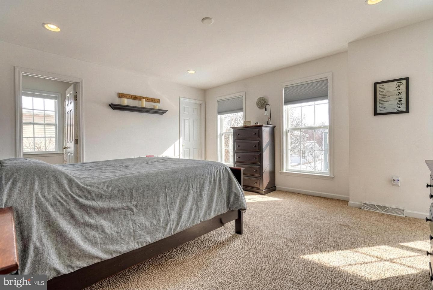 17 Tavern House Hill photo 25