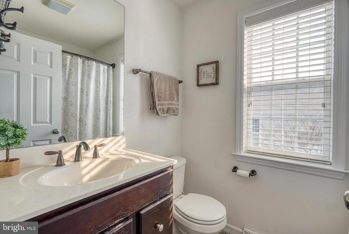17 Tavern House Hill photo 26
